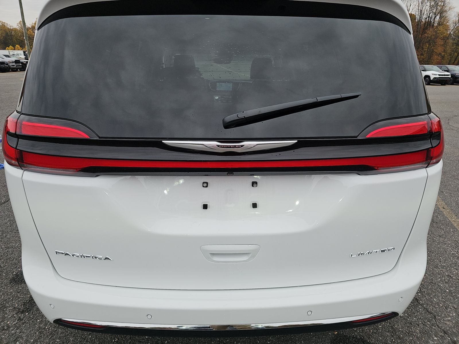 2024 Chrysler Pacifica Limited FWD