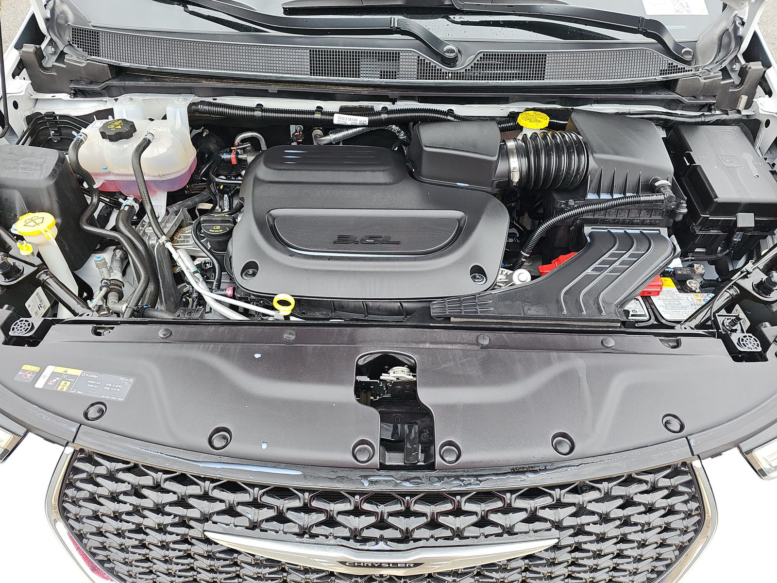 2024 Chrysler Pacifica Limited FWD