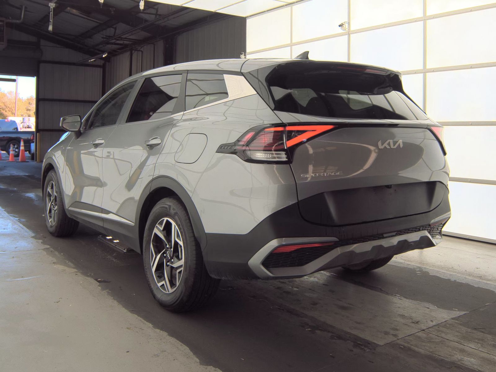 2025 Kia Sportage LX FWD