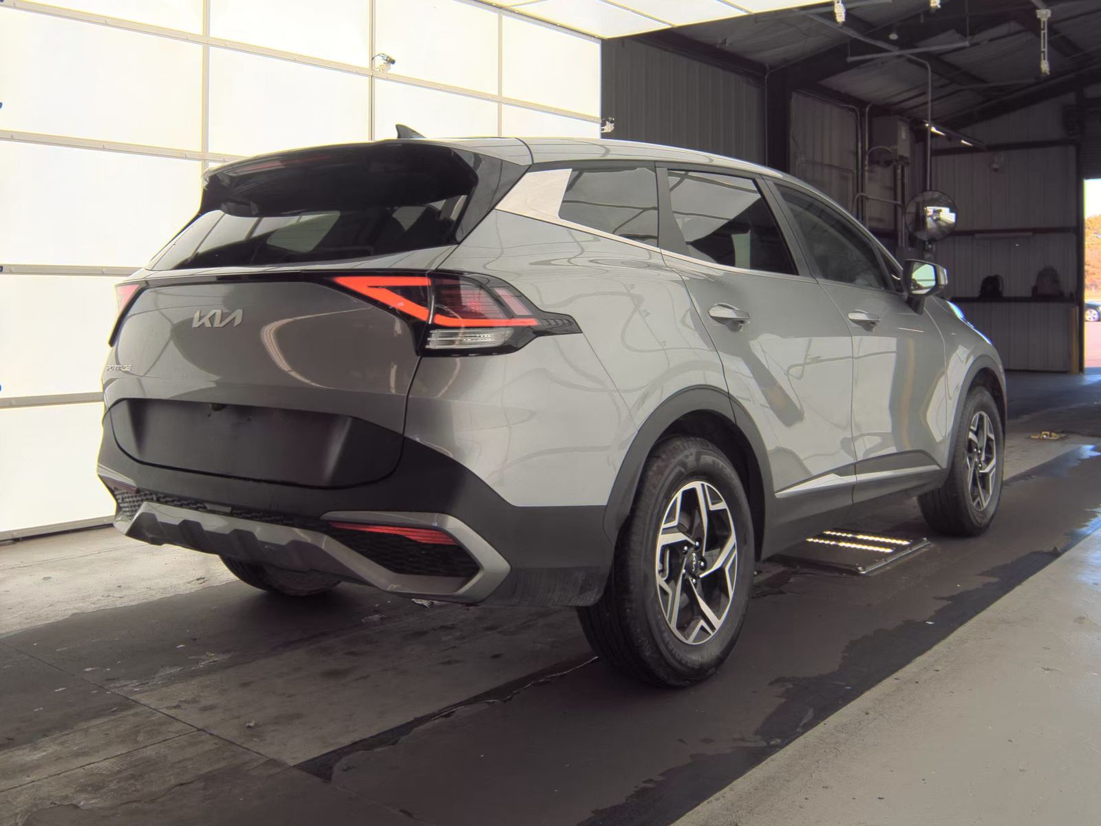 2025 Kia Sportage LX FWD