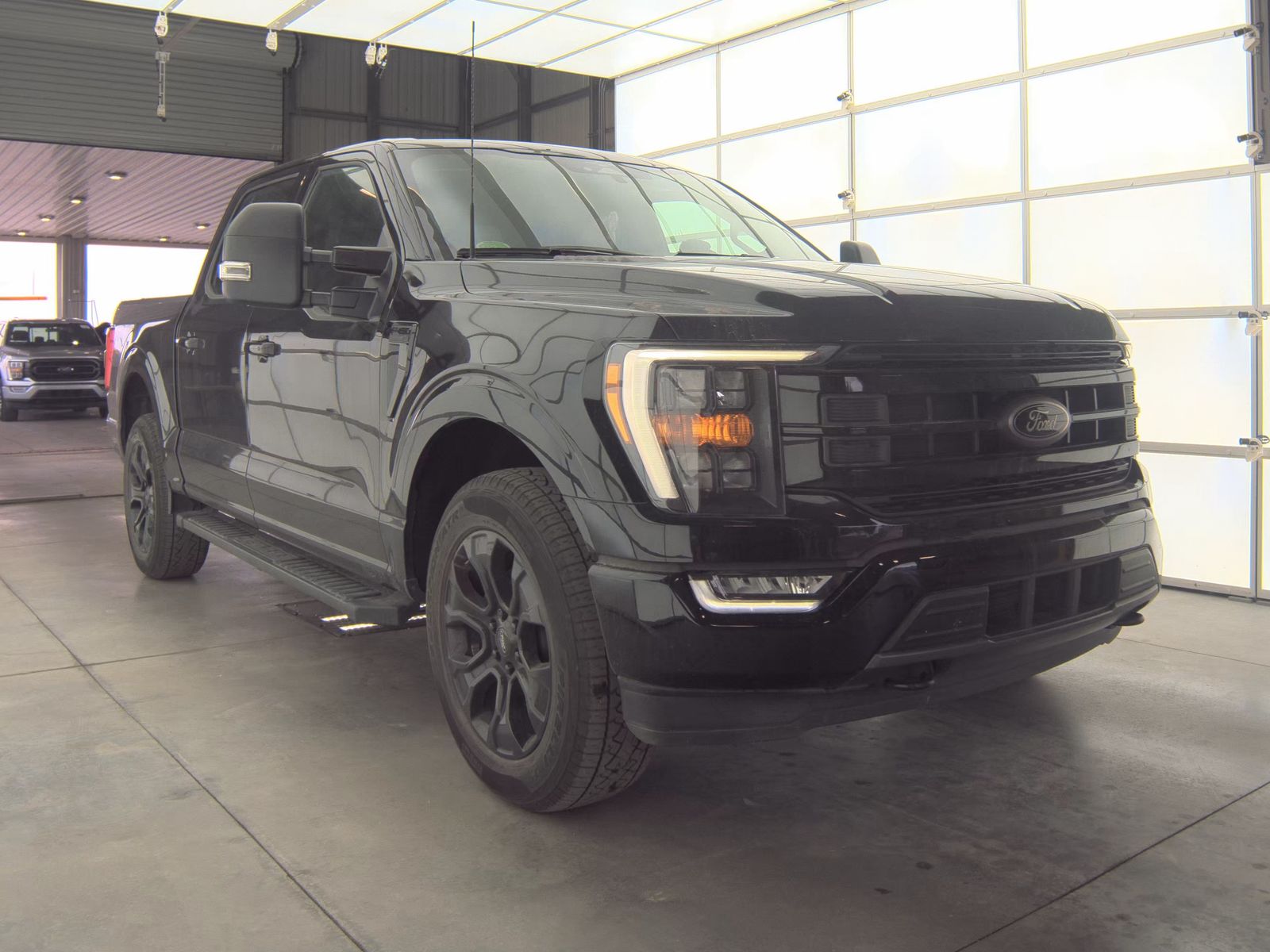 2023 Ford F-150 XLT AWD