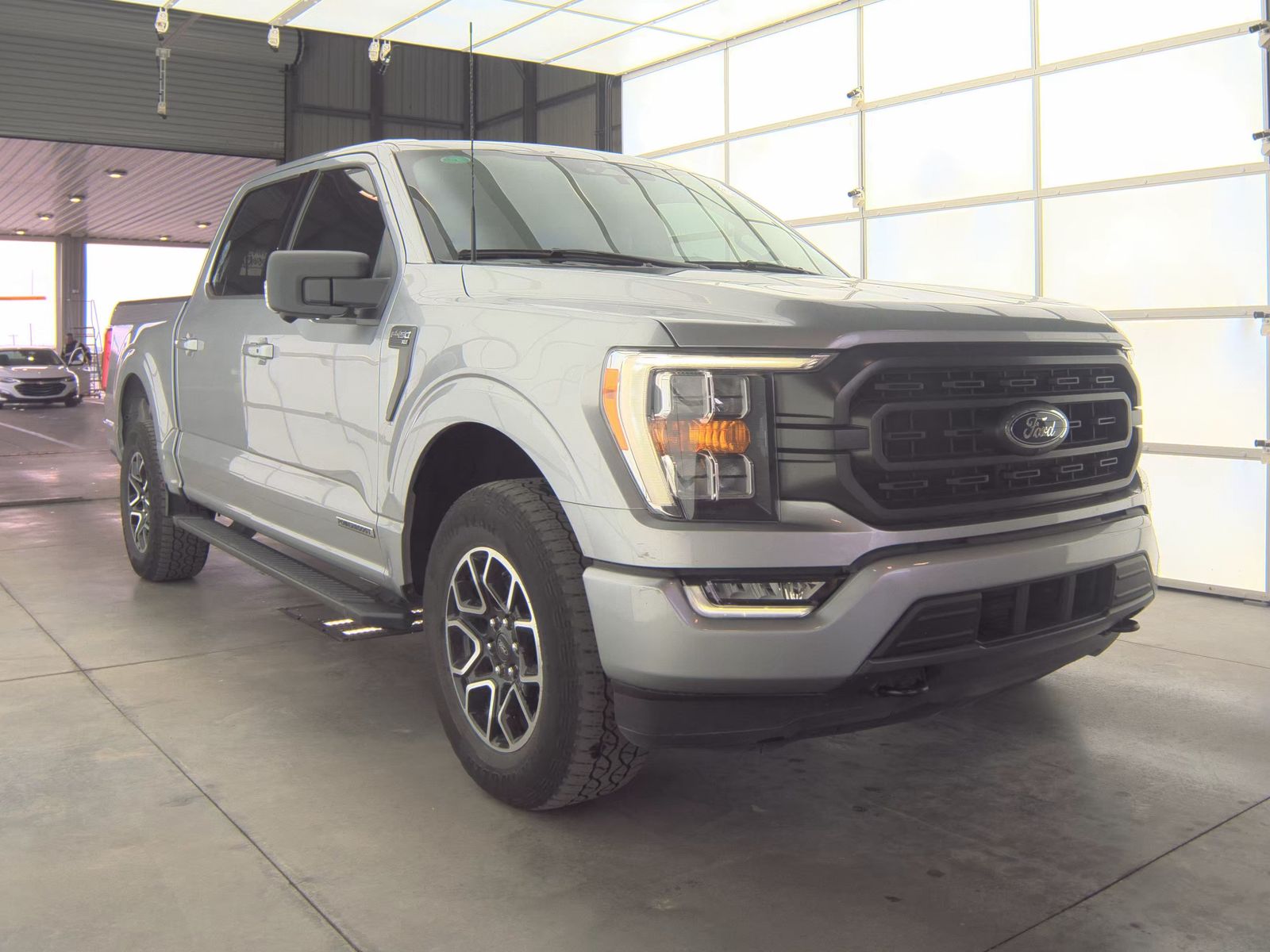 2023 Ford F-150 Hybrid XLT AWD
