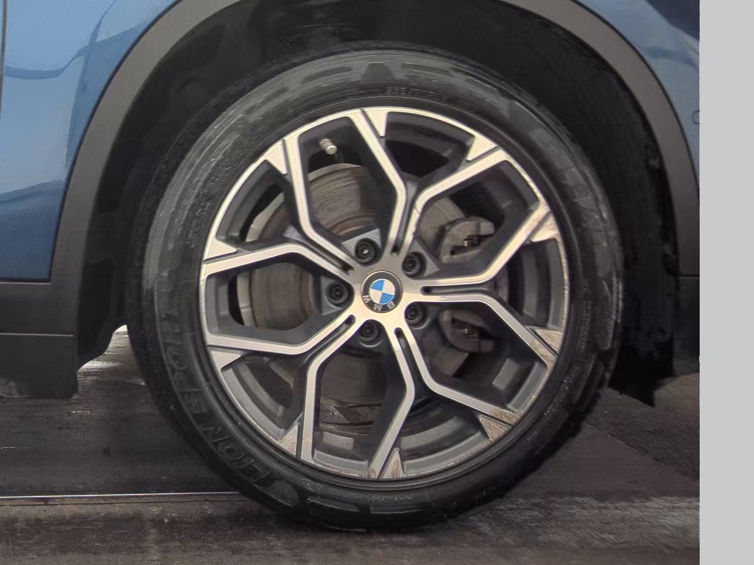 2022 BMW X1 sDrive28i FWD