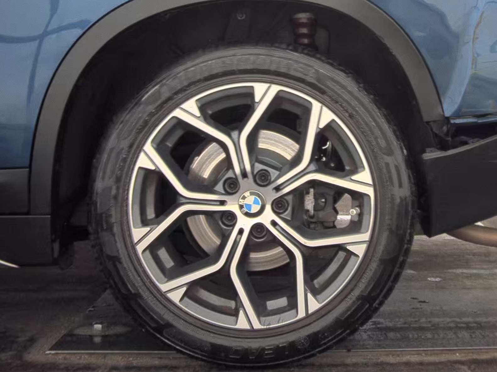 2022 BMW X1 sDrive28i FWD