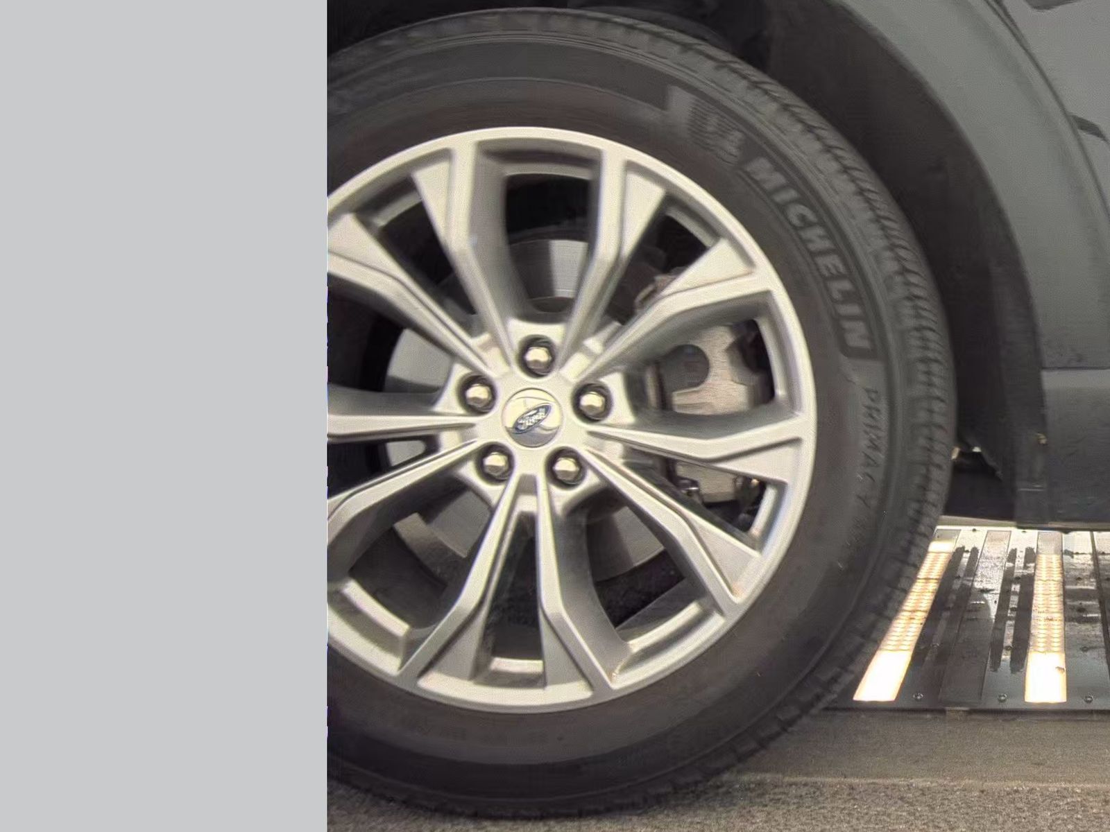 2022 Ford Explorer XLT AWD