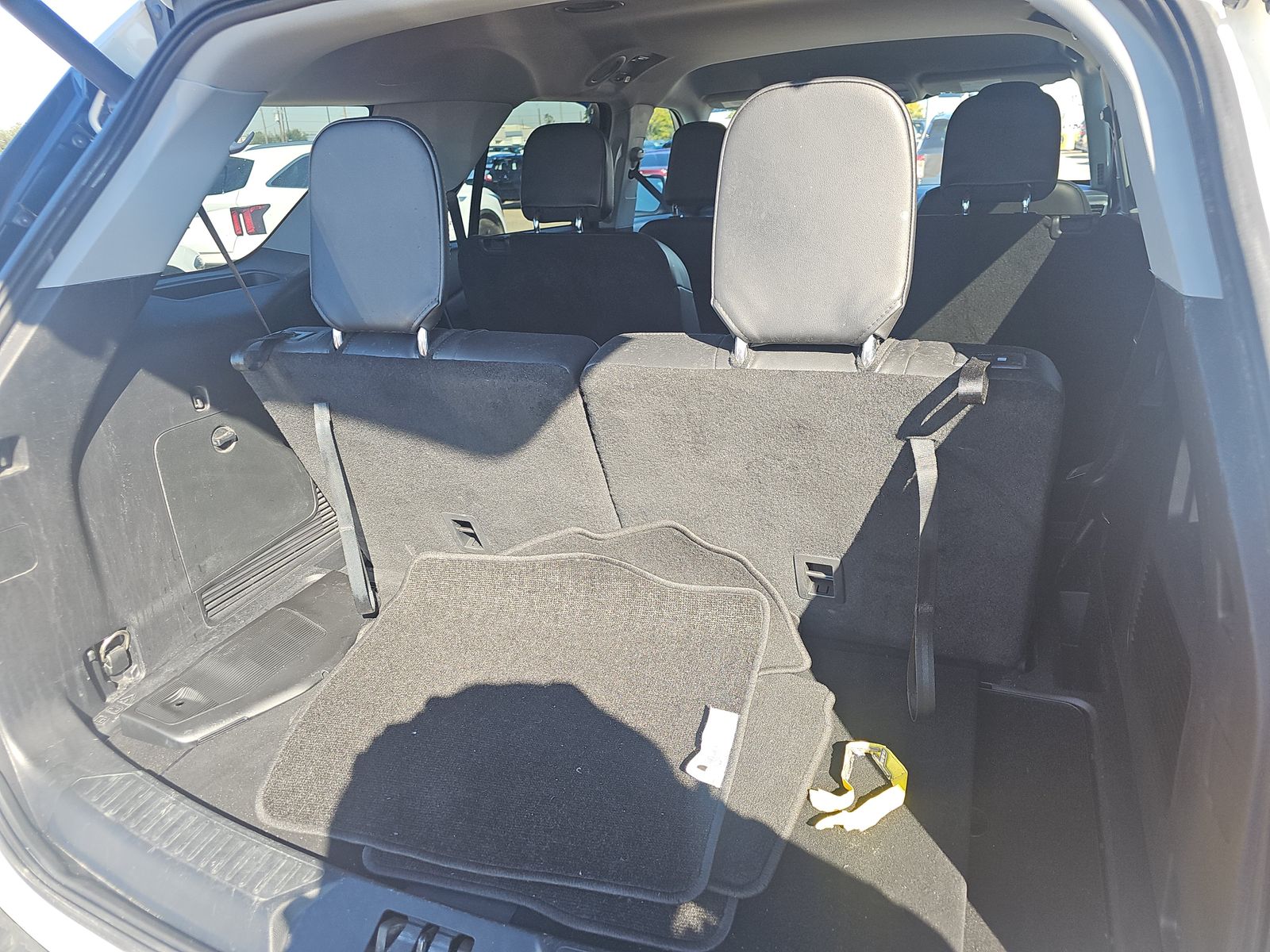 2022 Ford Explorer XLT RWD