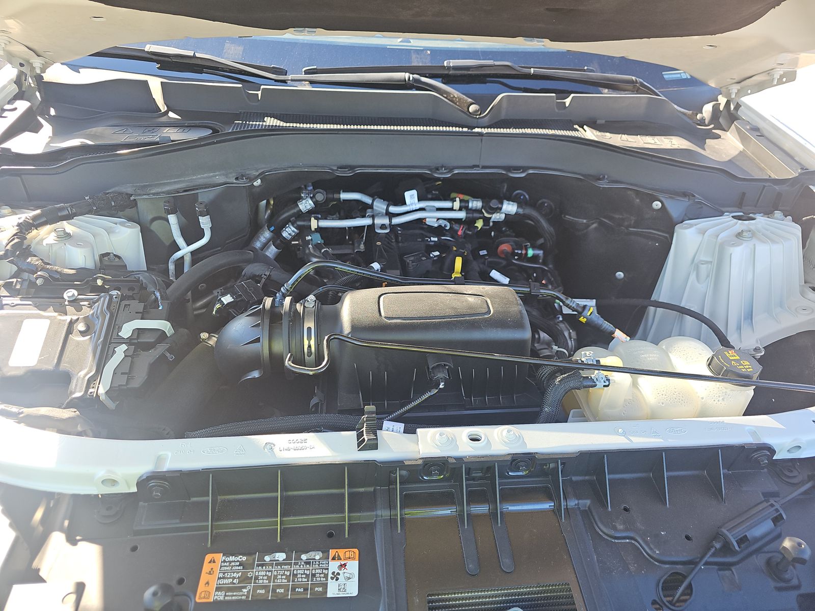 2022 Ford Explorer XLT RWD