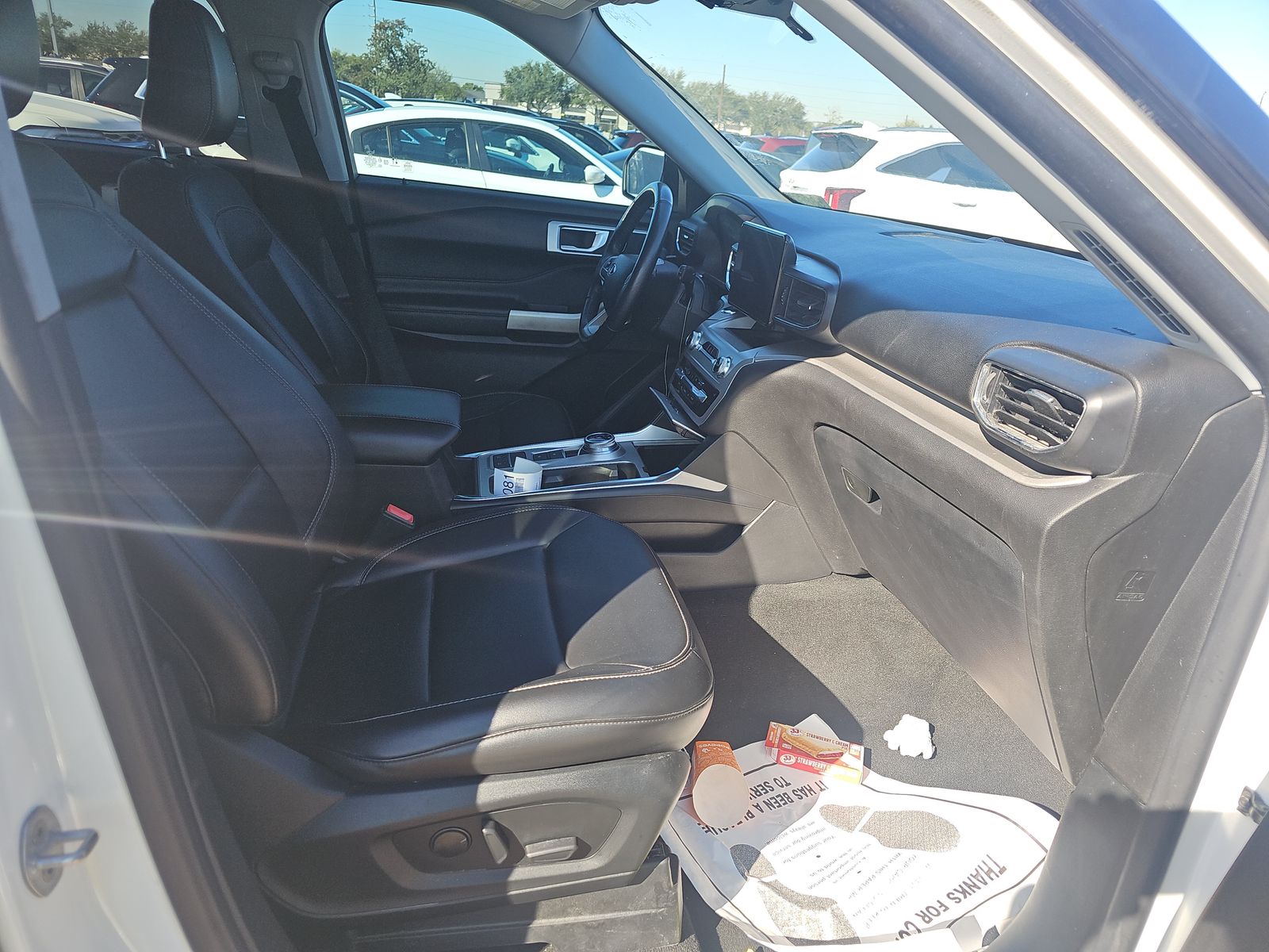 2022 Ford Explorer XLT RWD