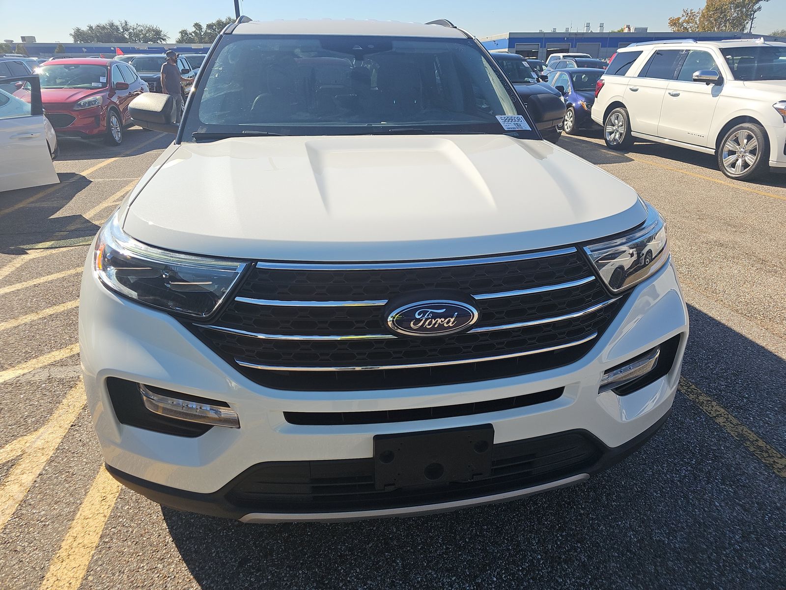 2022 Ford Explorer XLT RWD