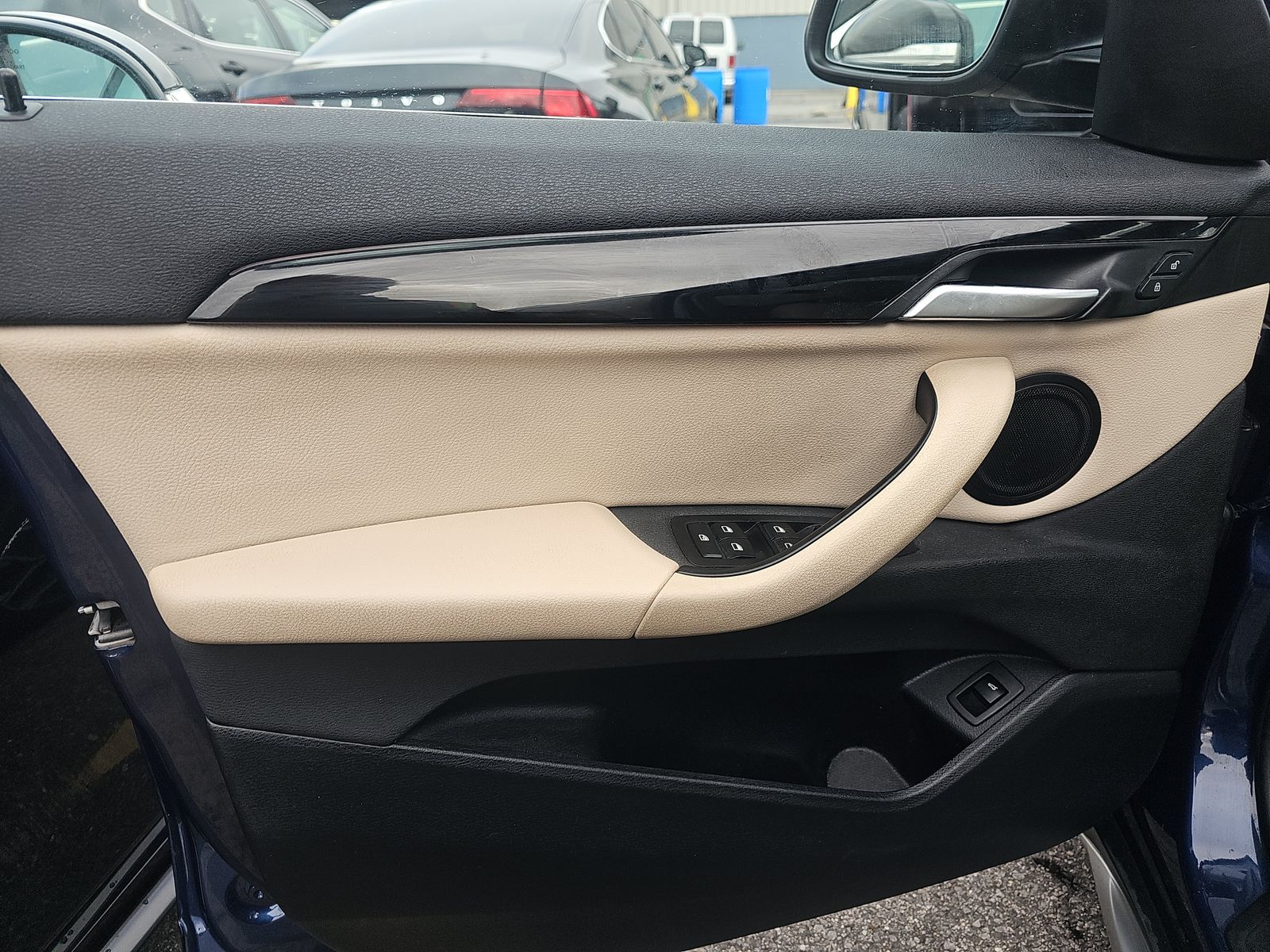 2022 BMW X1 sDrive28i FWD