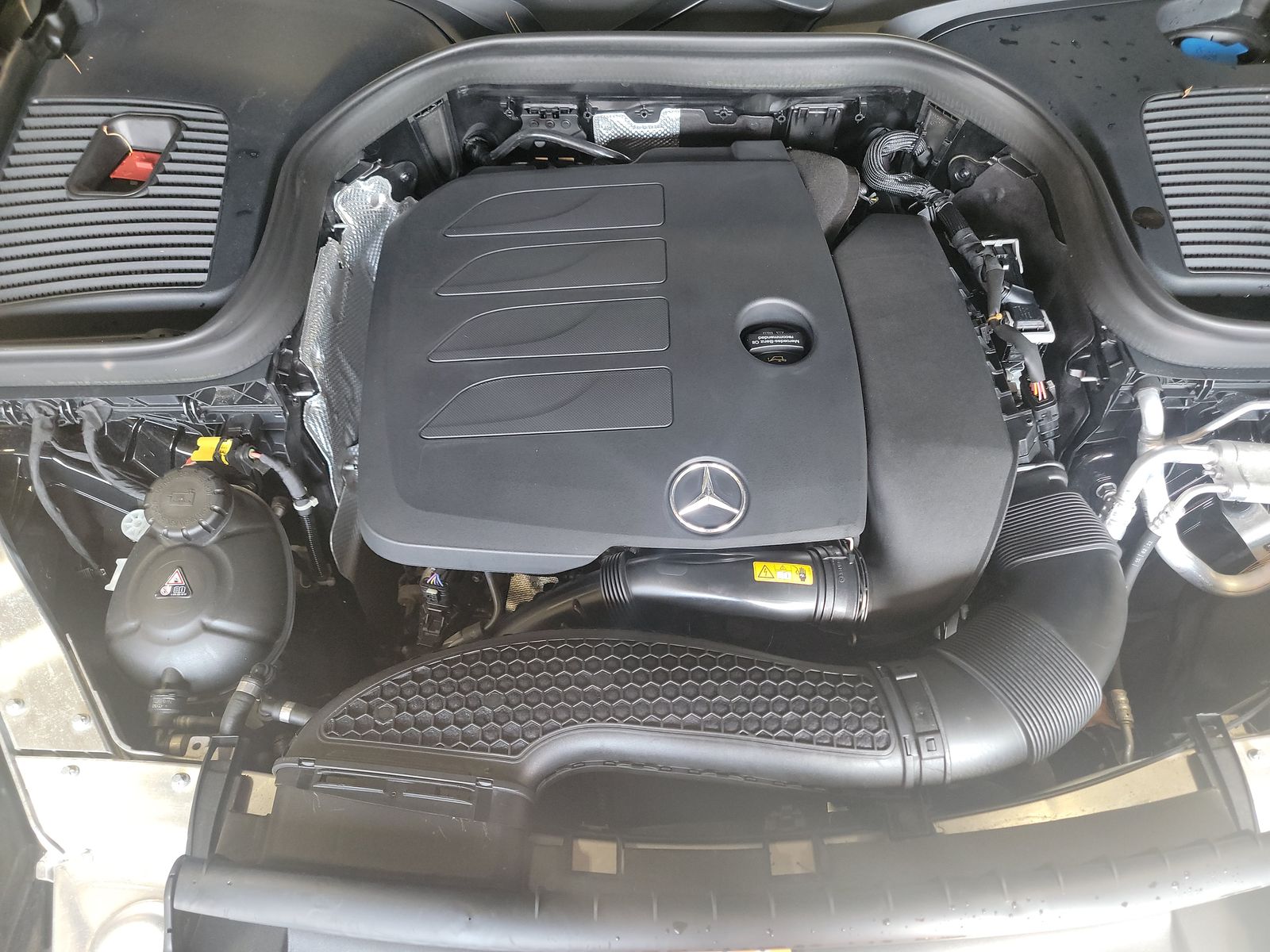 2022 Mercedes-Benz GLC GLC 300 AWD