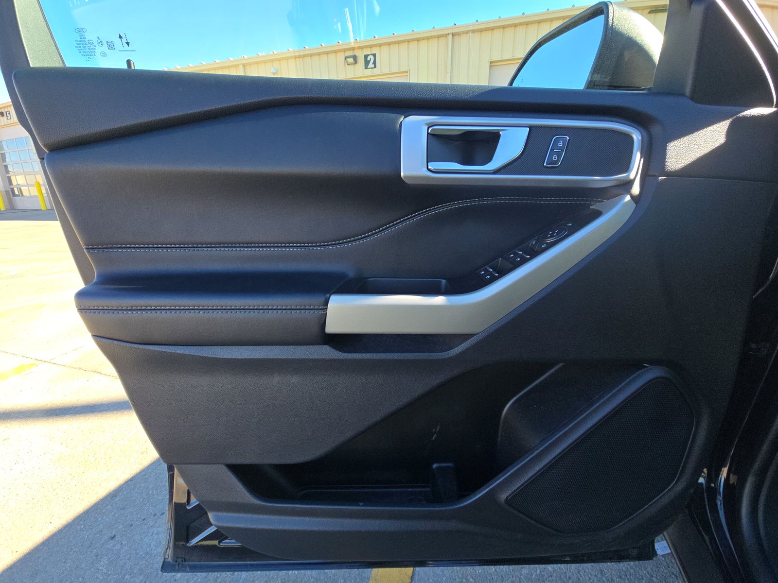 2022 Ford Explorer XLT AWD