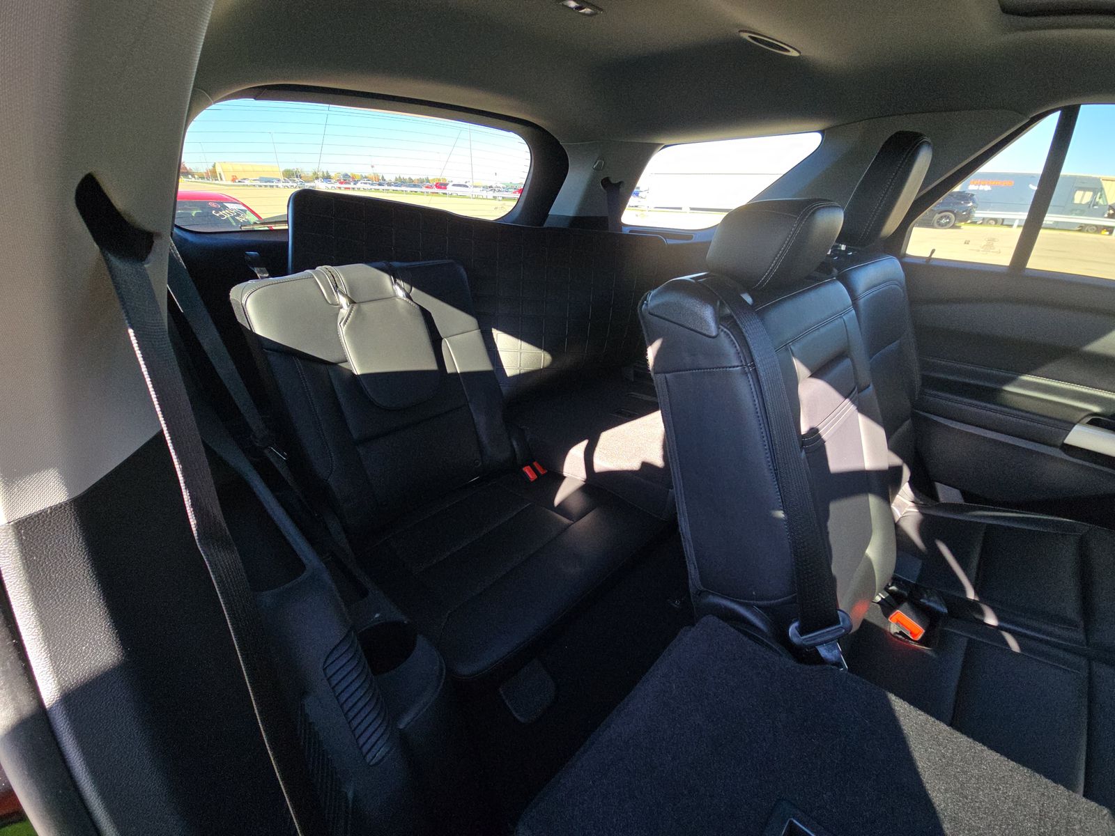 2022 Ford Explorer XLT AWD