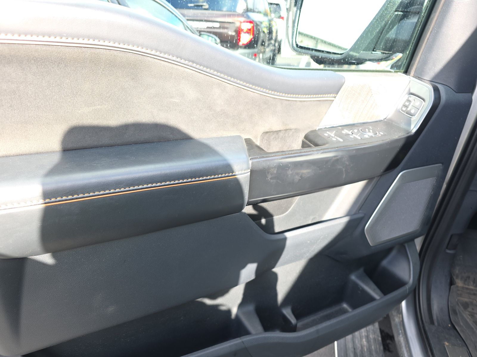 2022 Ford F-150 Platinum AWD