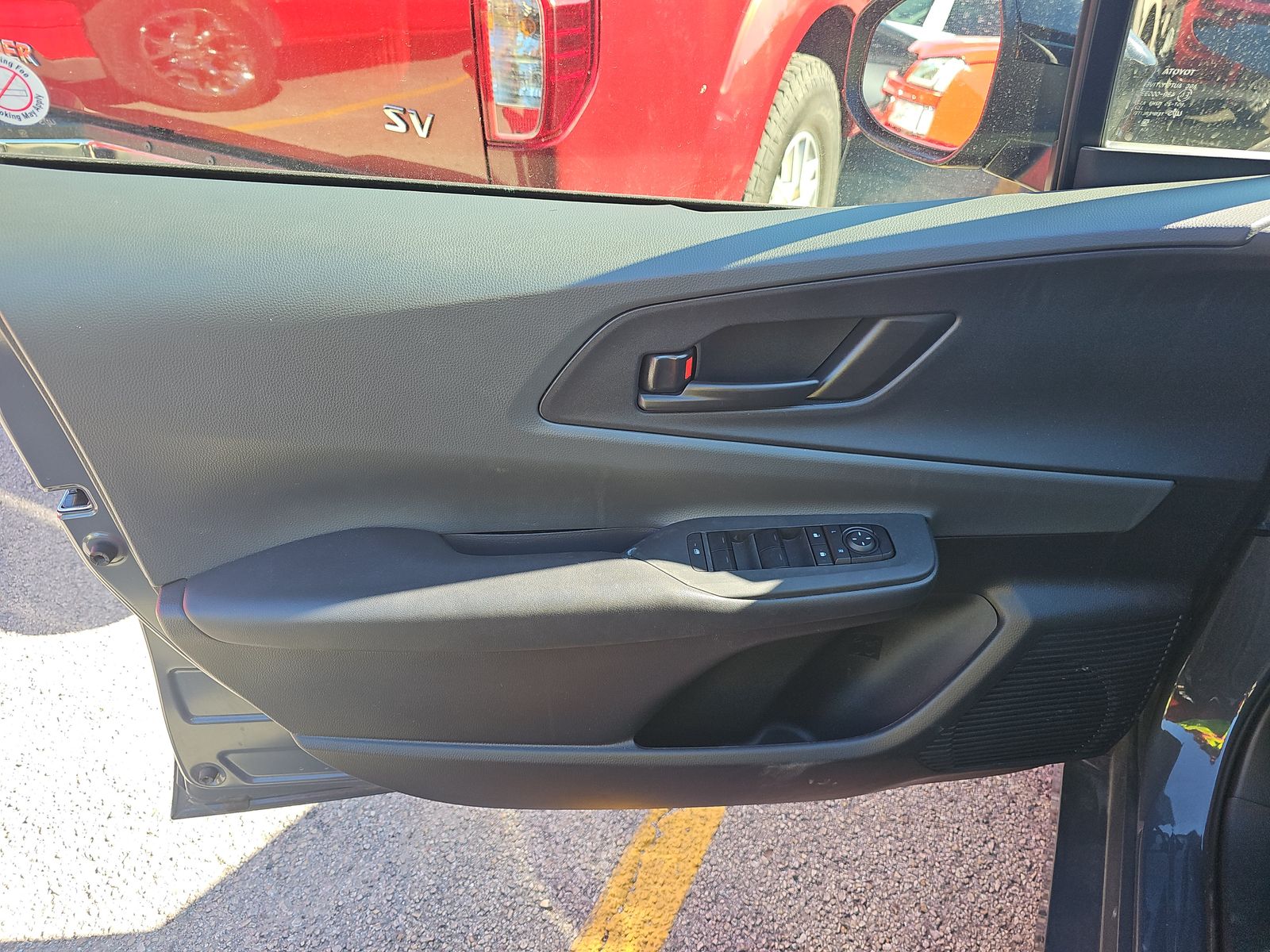 2025 Toyota Prius LE FWD