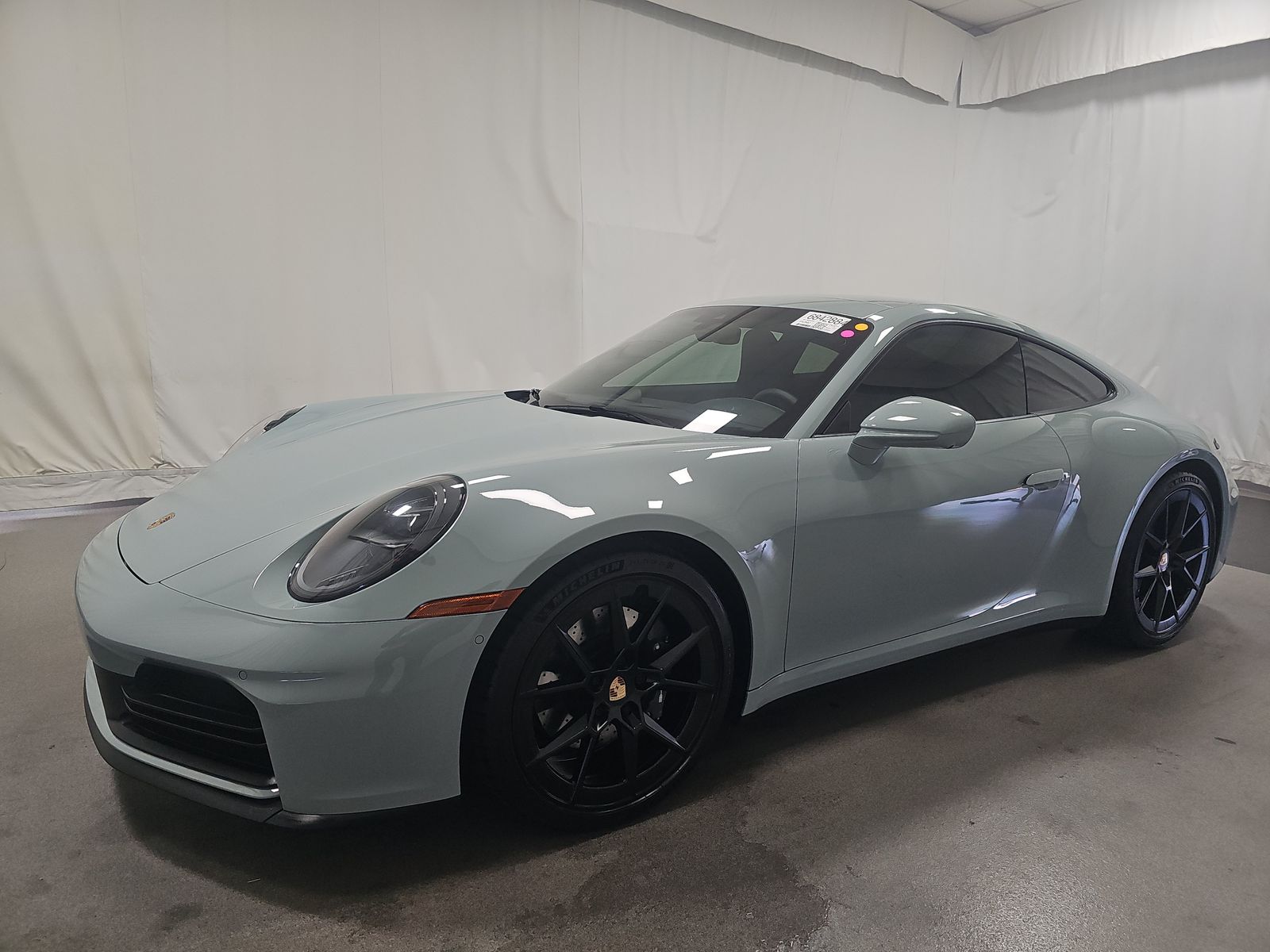 2025 Porsche 911 Carrera RWD