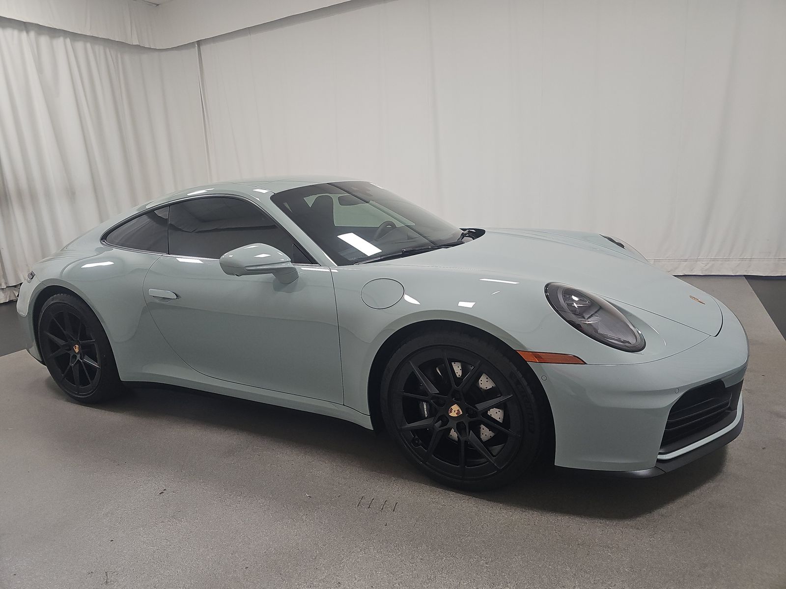 2025 Porsche 911 Carrera RWD