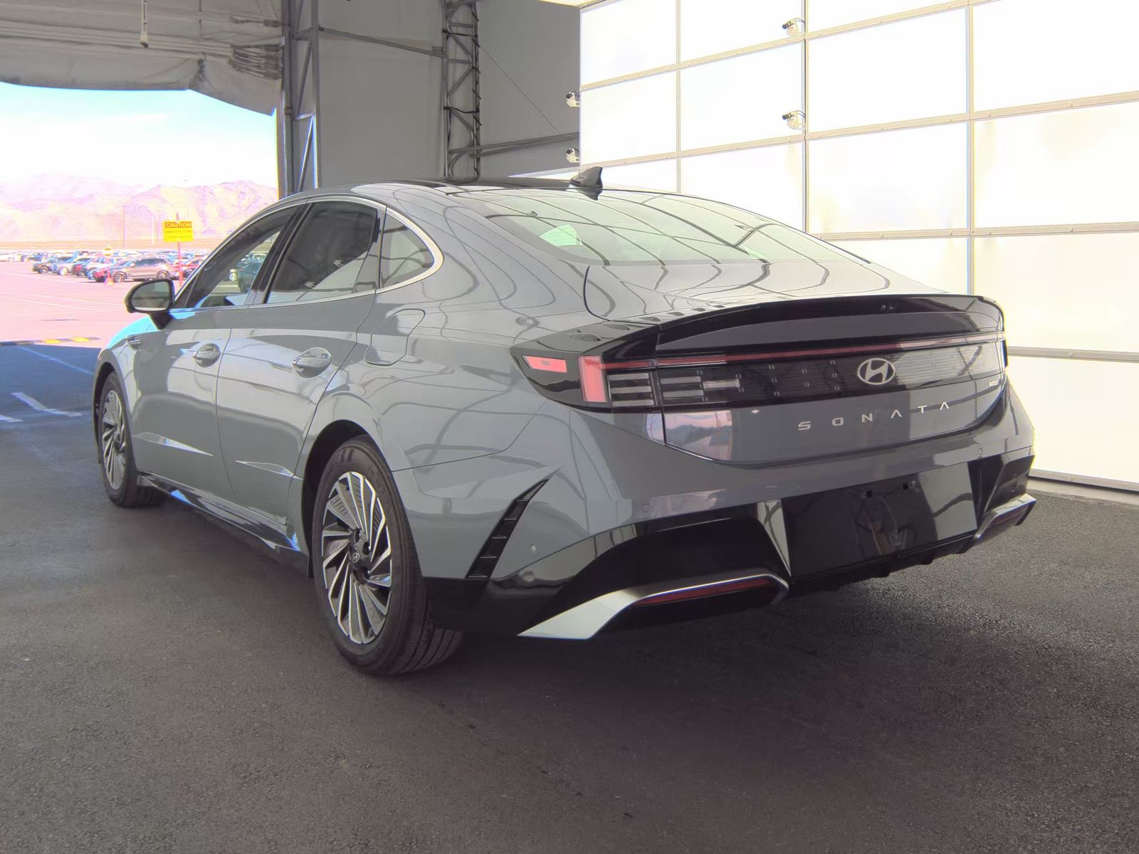 2025 Hyundai Sonata Hybrid Limited FWD