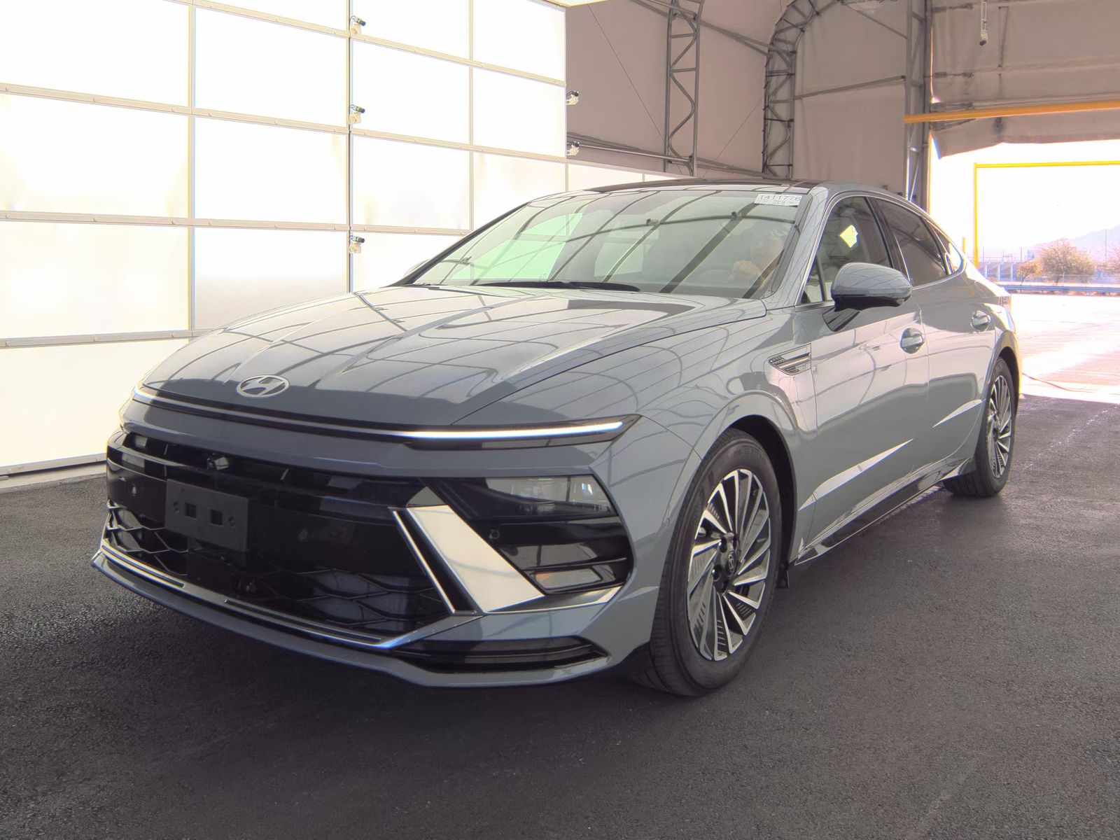 2025 Hyundai Sonata Hybrid Limited FWD