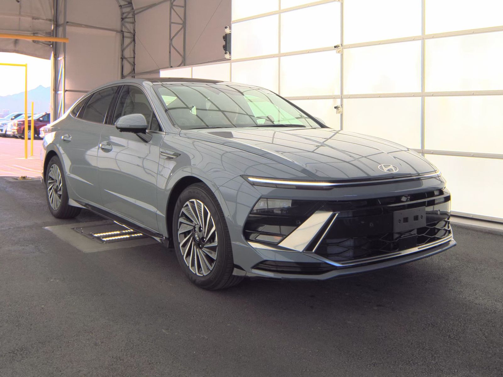 2025 Hyundai Sonata Hybrid Limited FWD