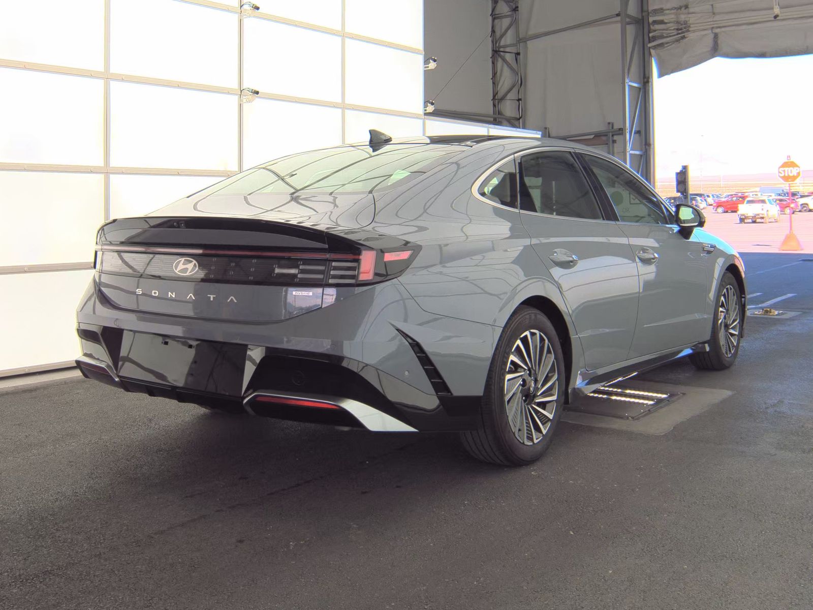 2025 Hyundai Sonata Hybrid Limited FWD