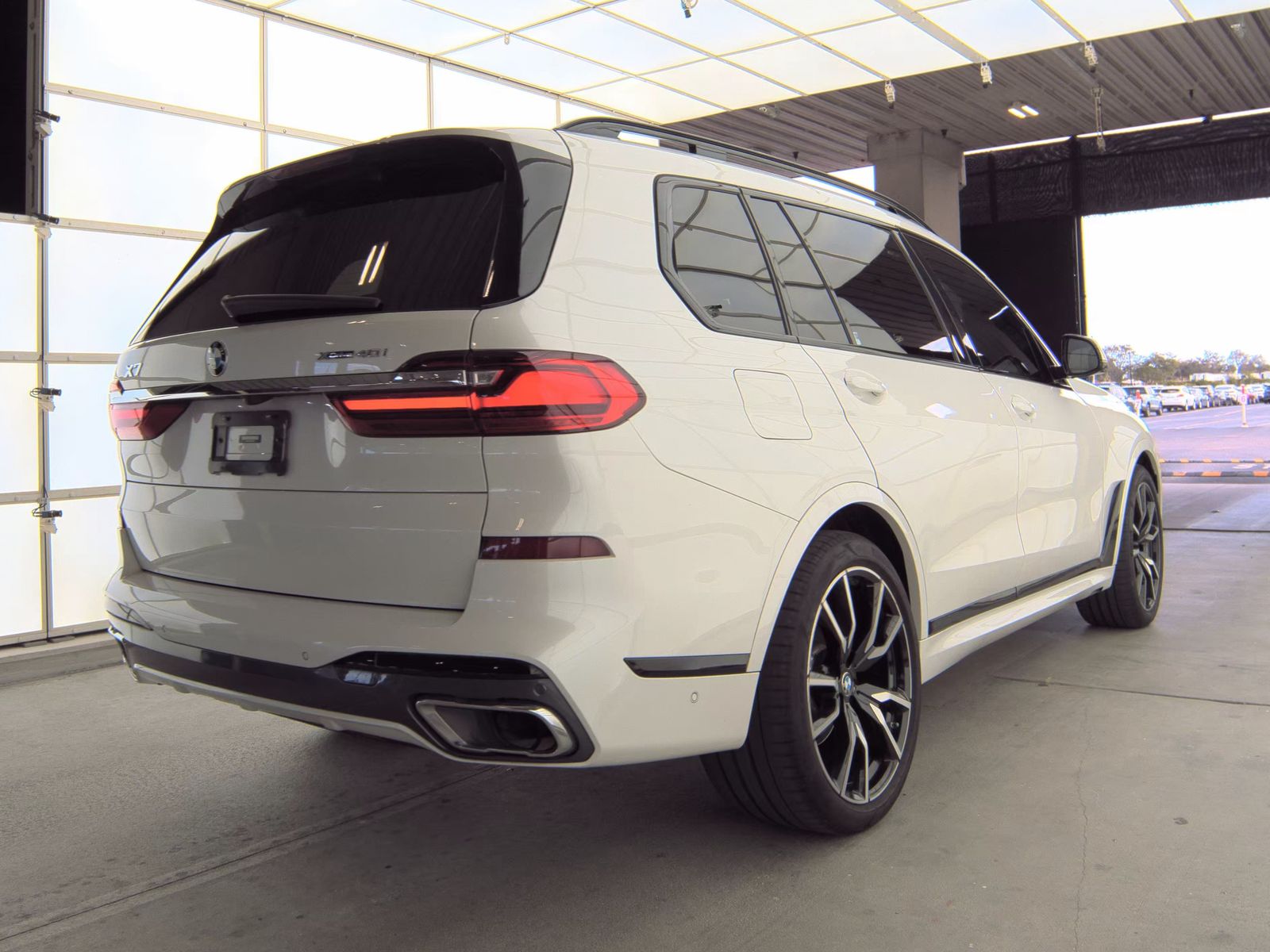 2022 BMW X7 xDrive40i AWD
