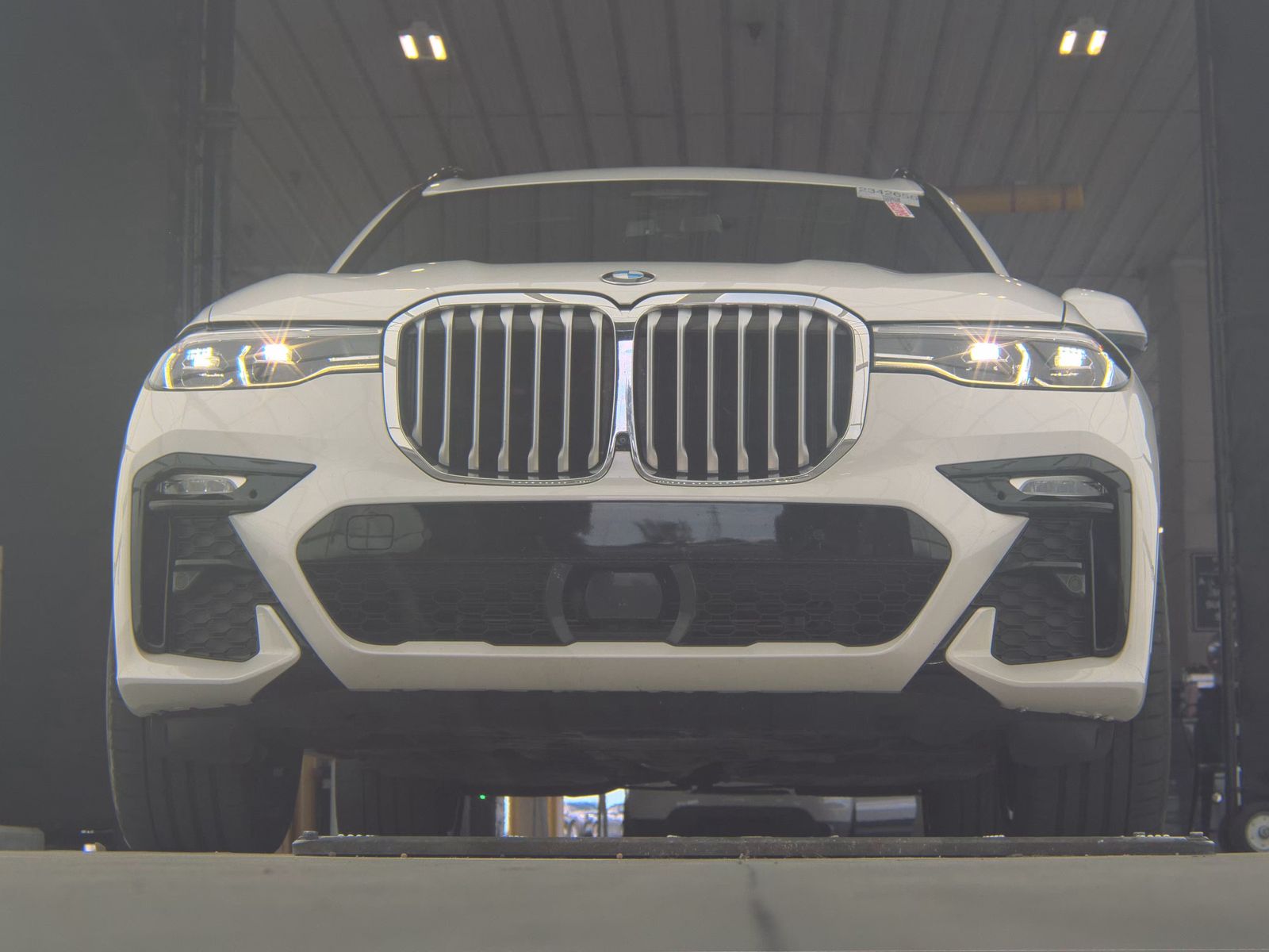 2022 BMW X7 xDrive40i AWD