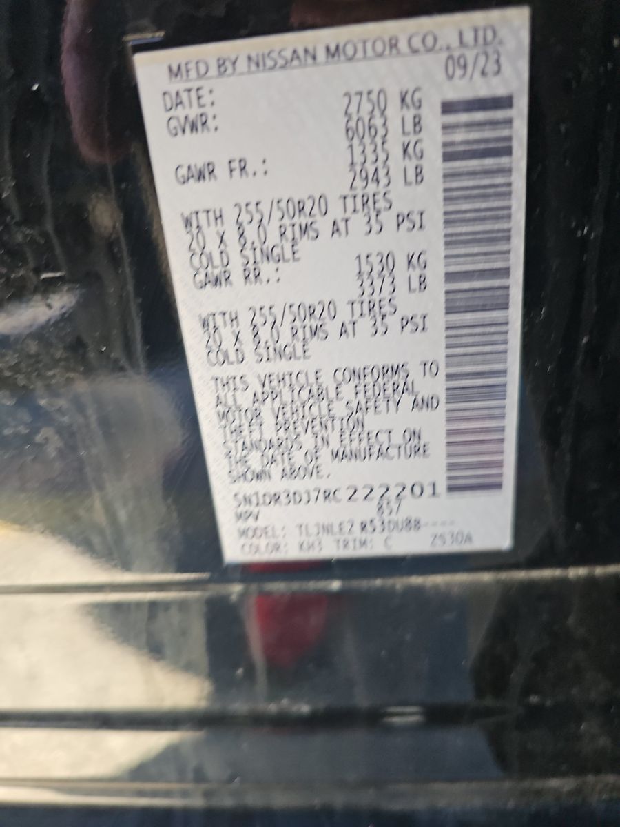 2024 Nissan Pathfinder Platinum AWD