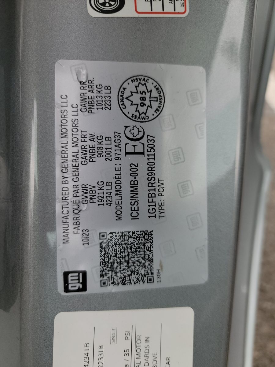 2024 Chevrolet Camaro 1LT FWD