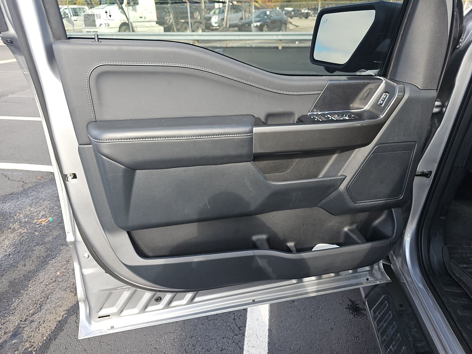 2023 Ford F-150 Hybrid XLT AWD