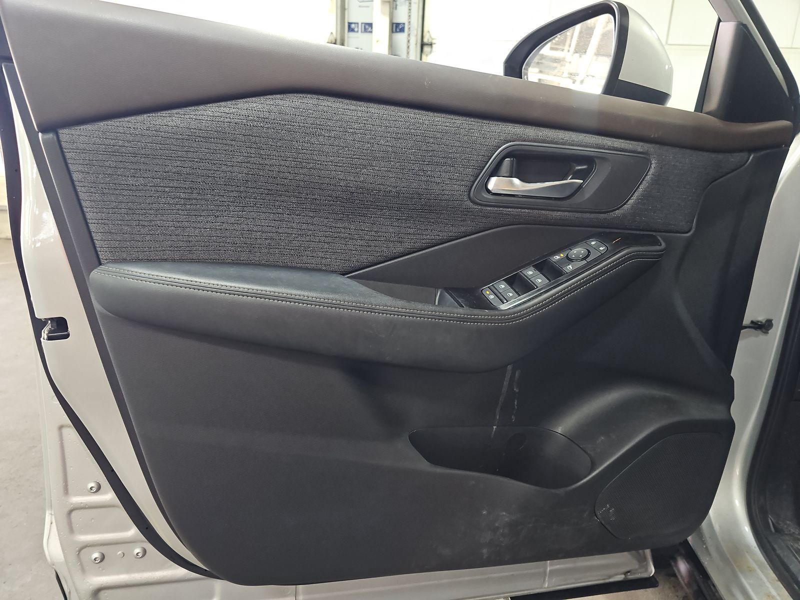 2023 Nissan Rogue SV AWD