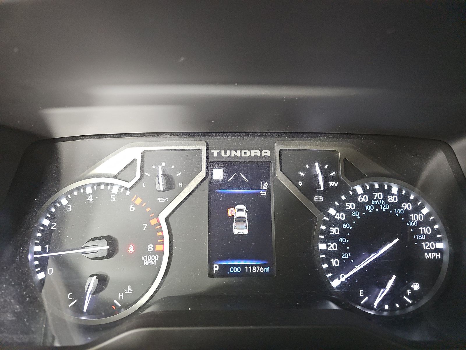 2025 Toyota Tundra SR5 AWD