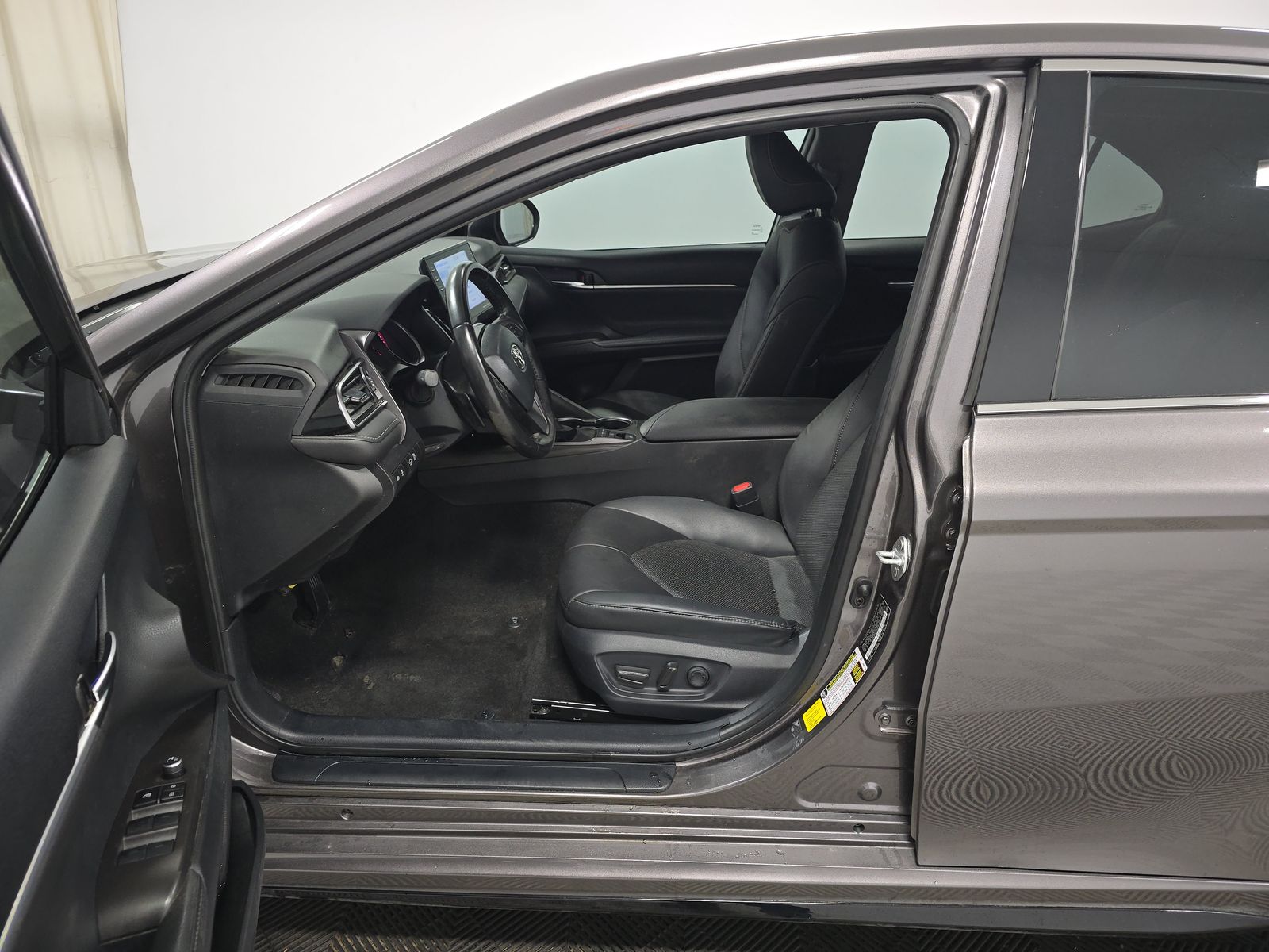 2023 Toyota Camry XSE FWD