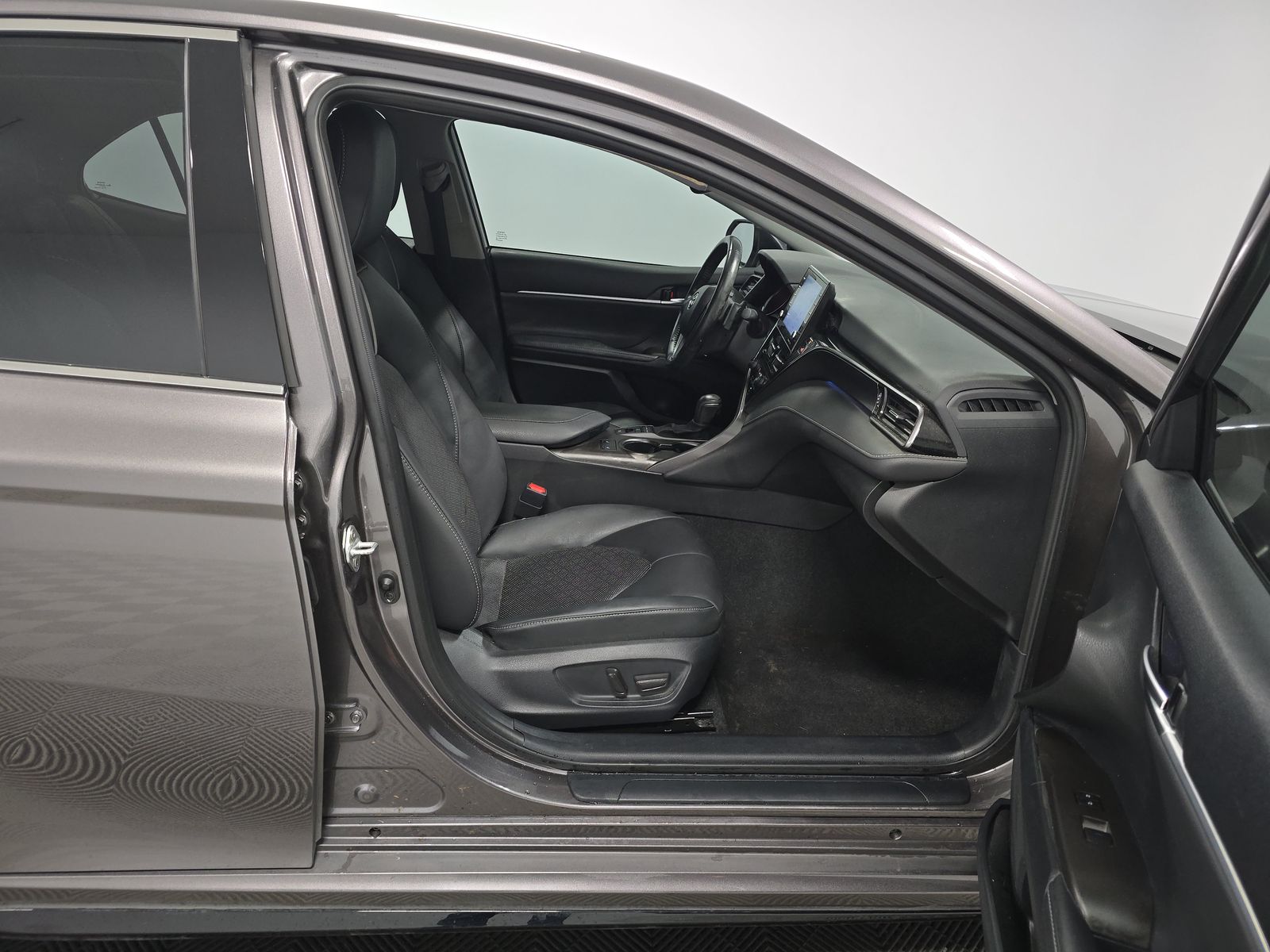 2023 Toyota Camry XSE FWD