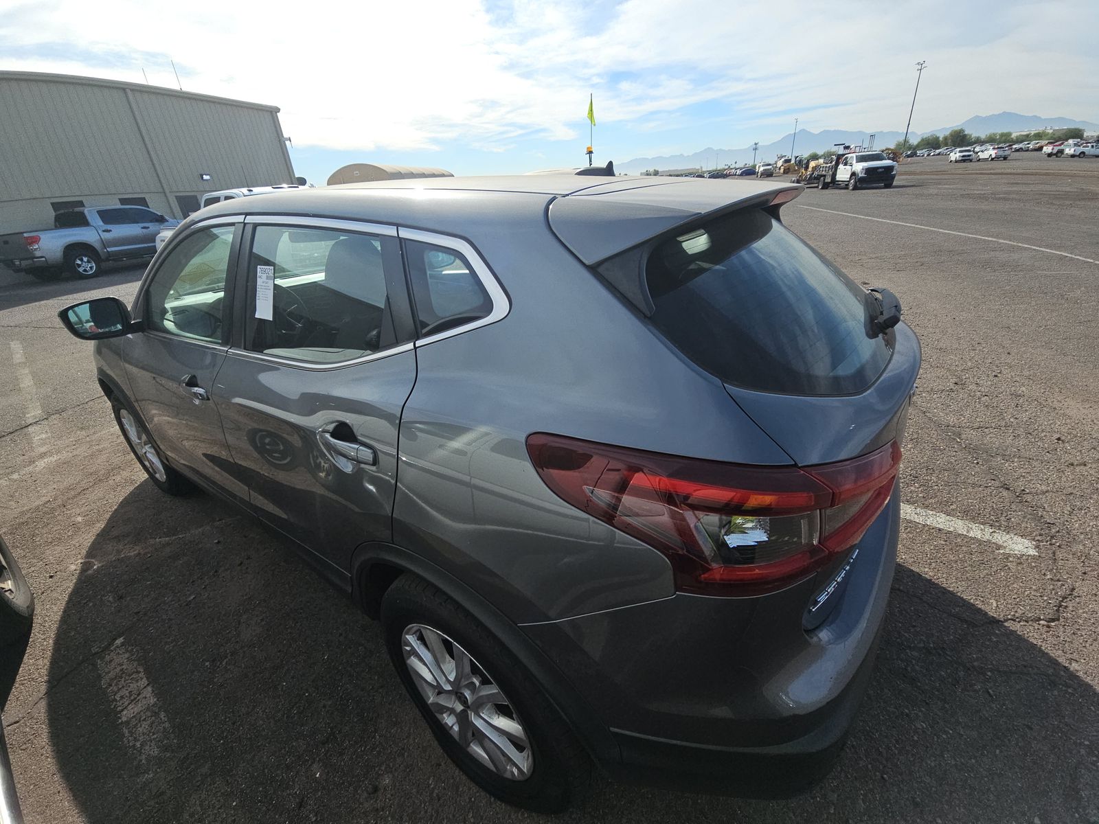 2021 Nissan Rogue Sport S FWD