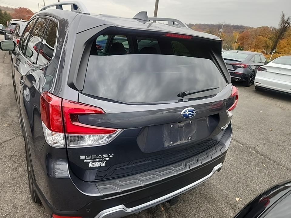 2022 Subaru Forester Touring AWD