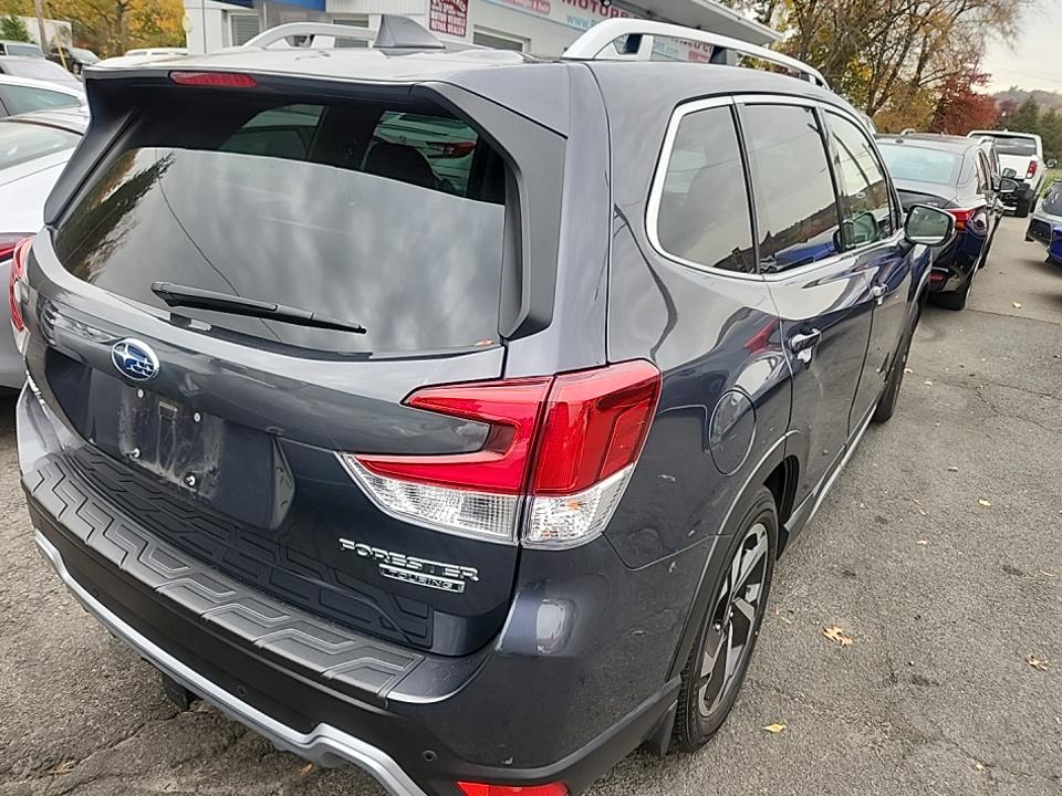 2022 Subaru Forester Touring AWD