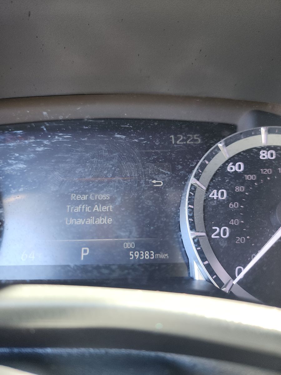 2023 Toyota Highlander XLE FWD