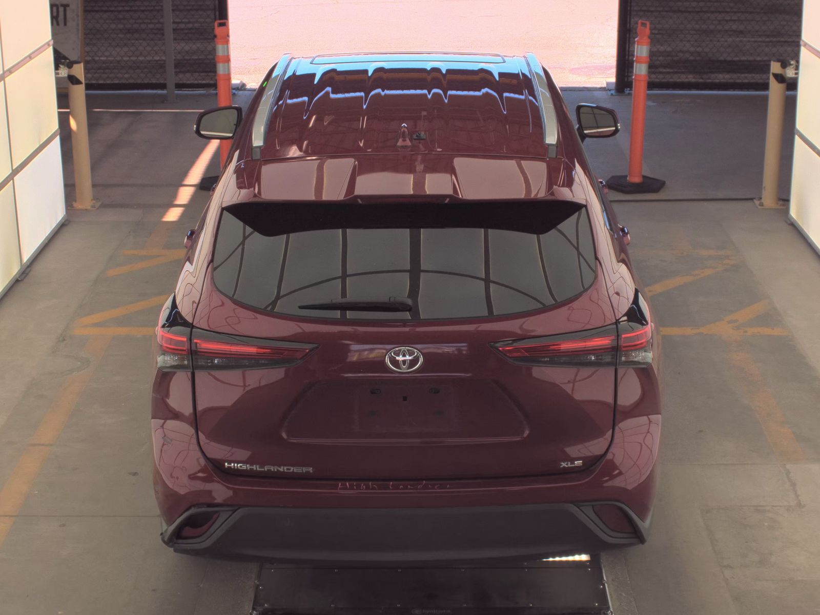 2023 Toyota Highlander XLE FWD