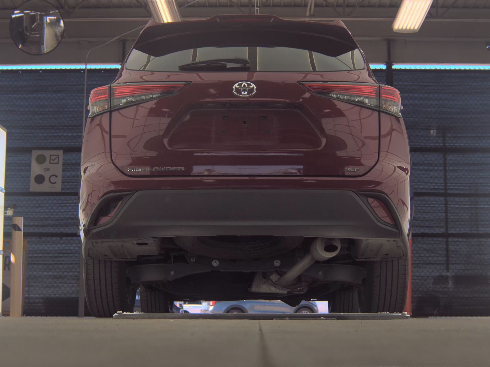 2023 Toyota Highlander XLE FWD