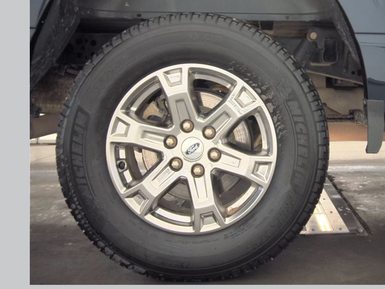 2023 Ford F-150 Hybrid XLT AWD