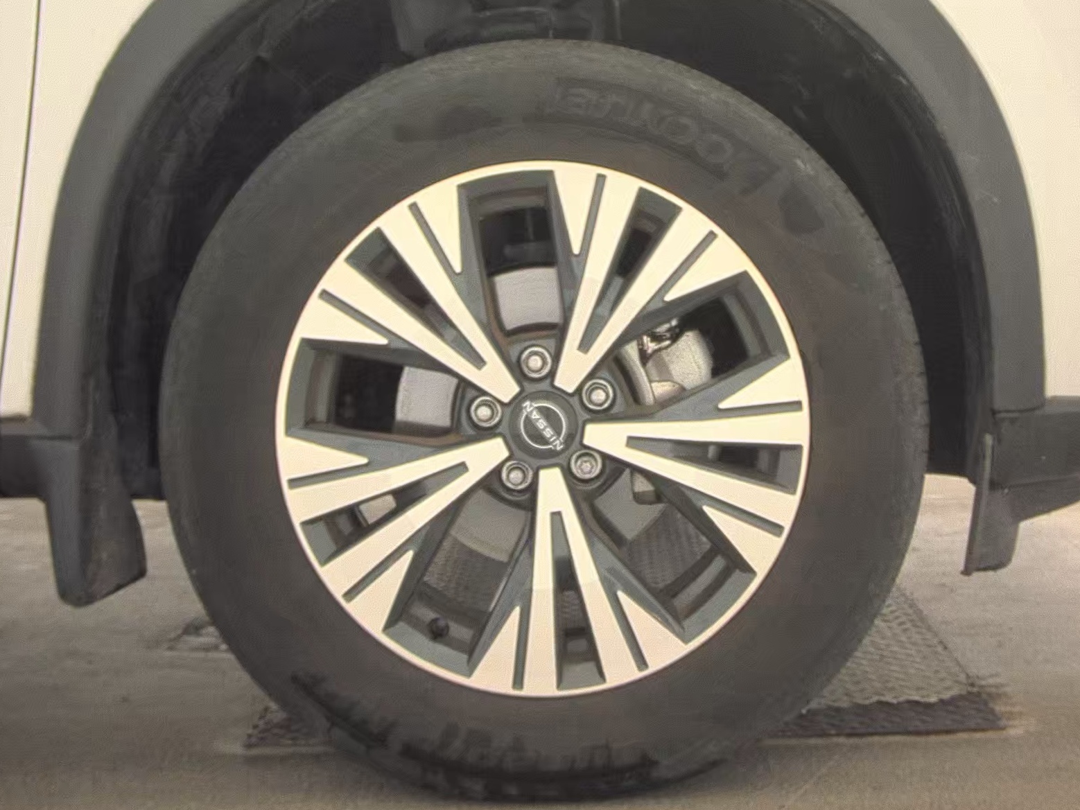 2023 Nissan Rogue SV AWD