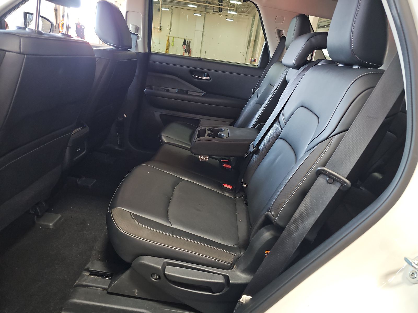 2023 Nissan Pathfinder SL AWD