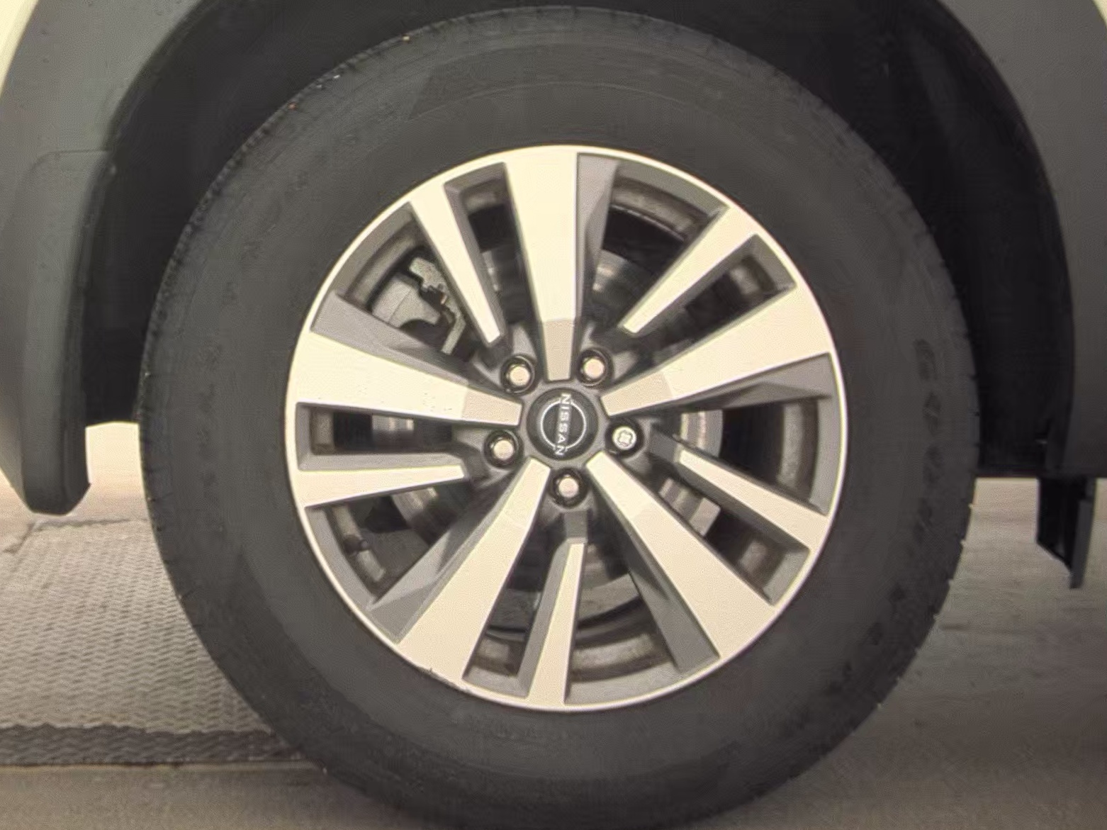 2023 Nissan Pathfinder SL AWD