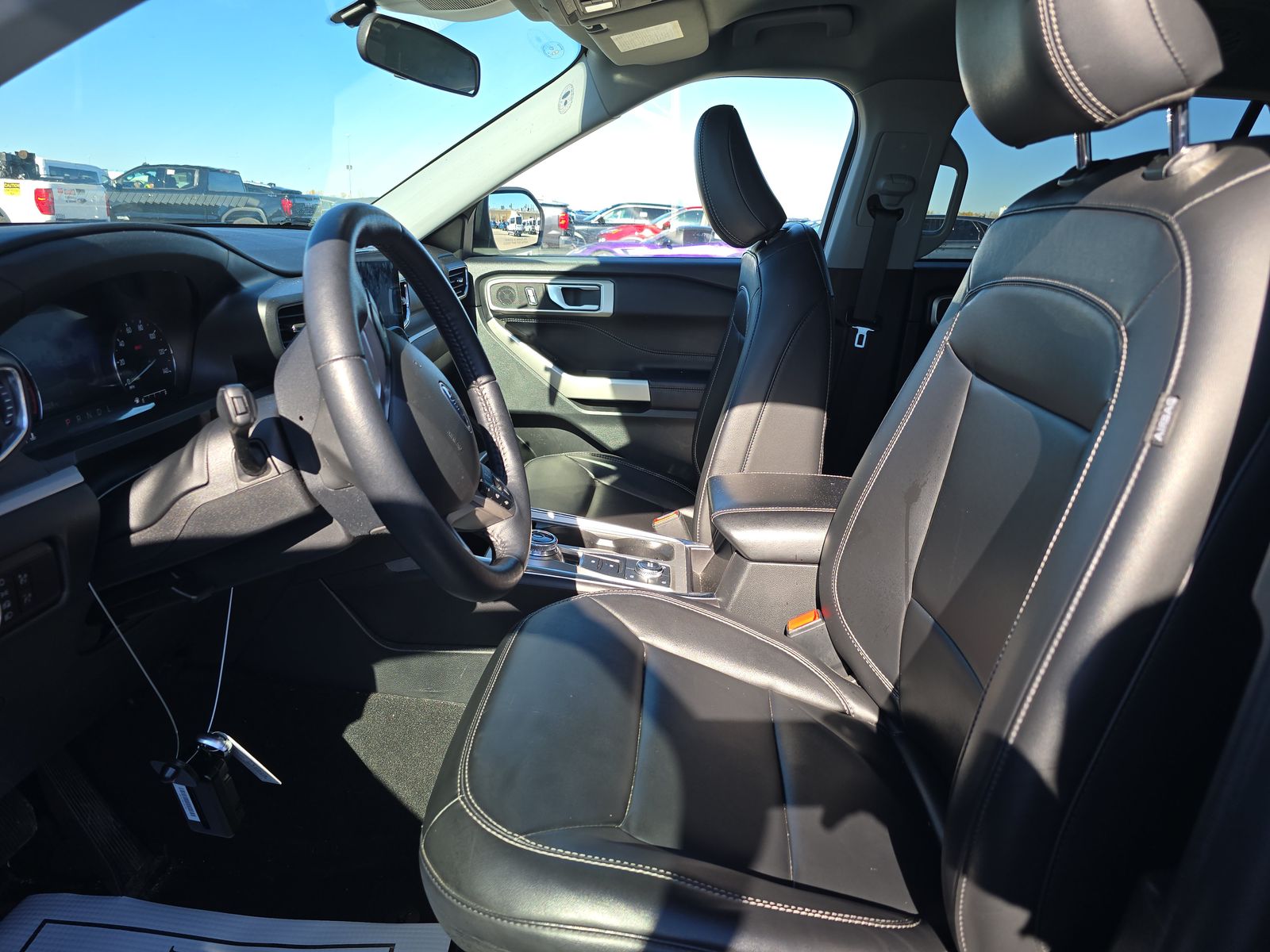 2023 Ford Explorer XLT AWD