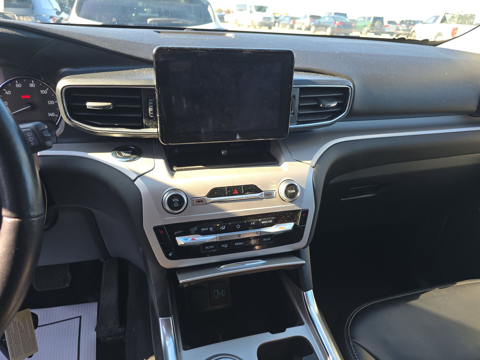 2023 Ford Explorer XLT AWD