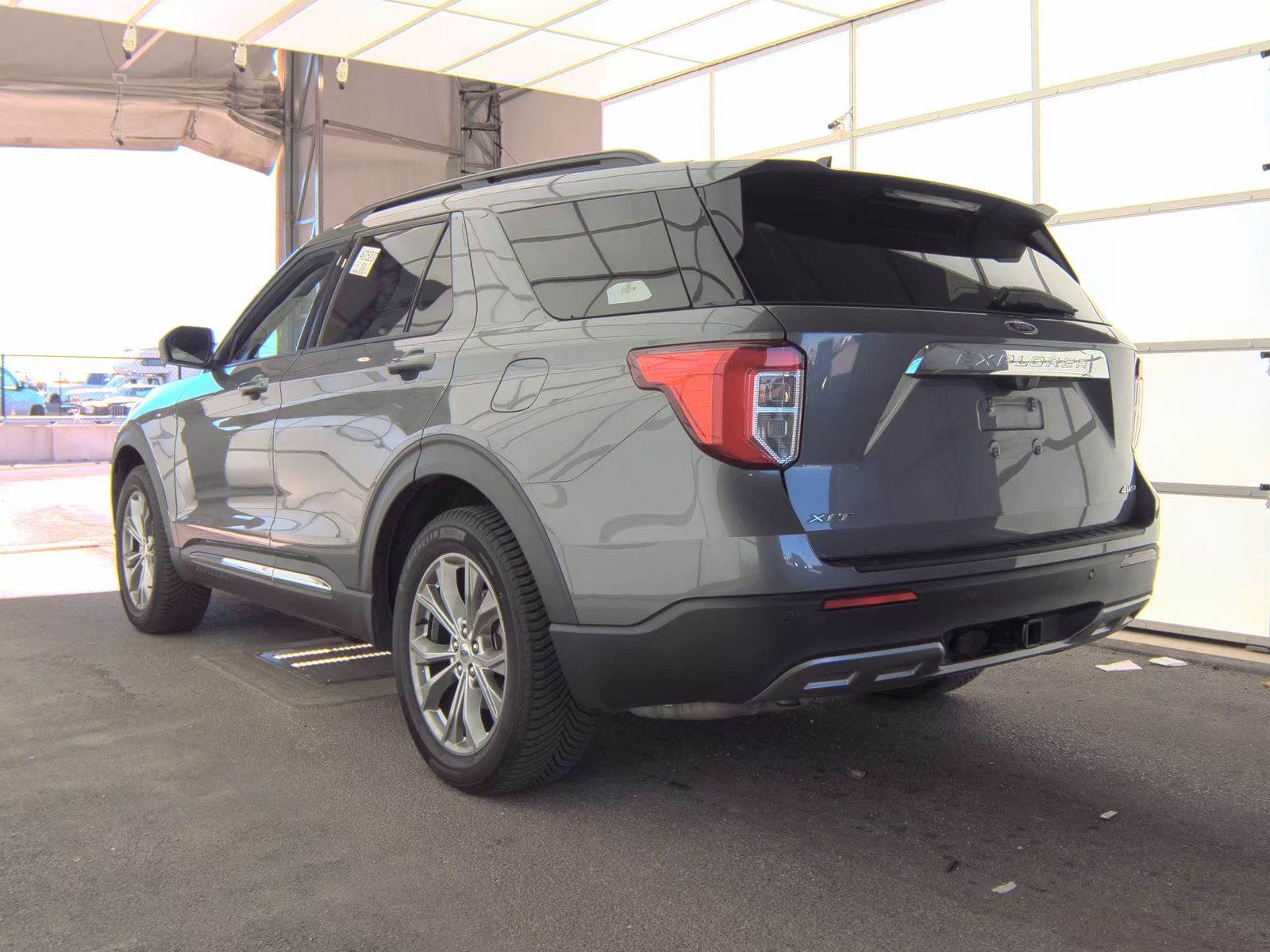 2023 Ford Explorer XLT AWD