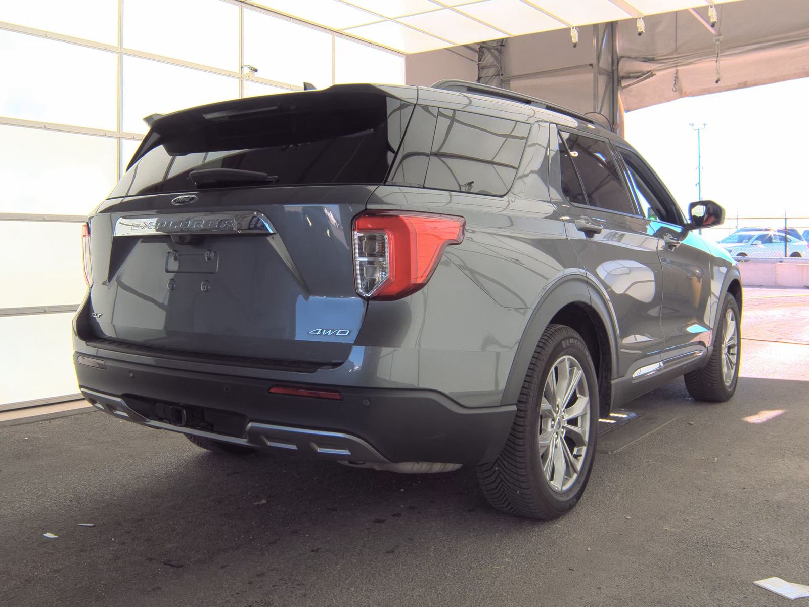 2023 Ford Explorer XLT AWD