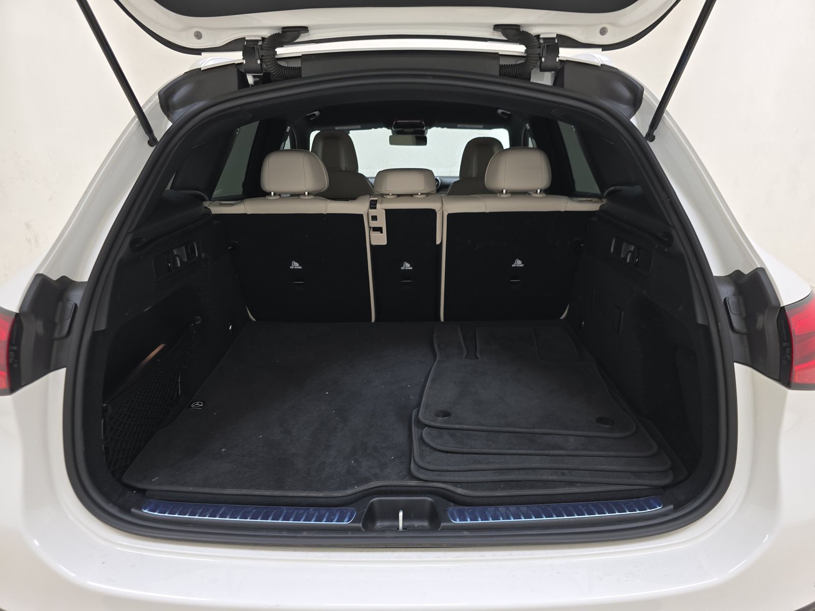 2025 Mercedes-Benz GLC GLC 300 RWD