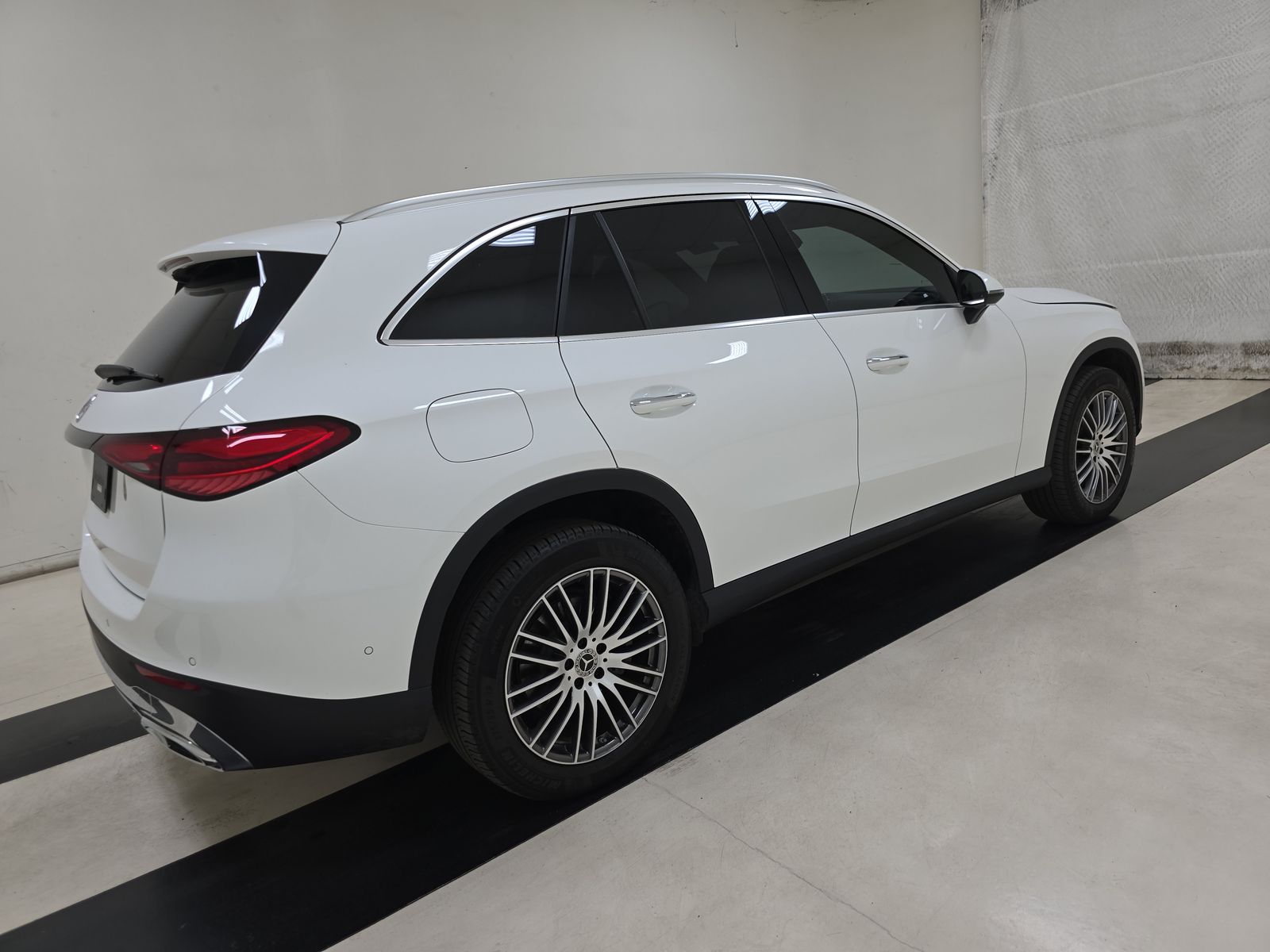 2025 Mercedes-Benz GLC GLC 300 RWD